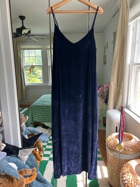 Reformation navy blue velvet dress
